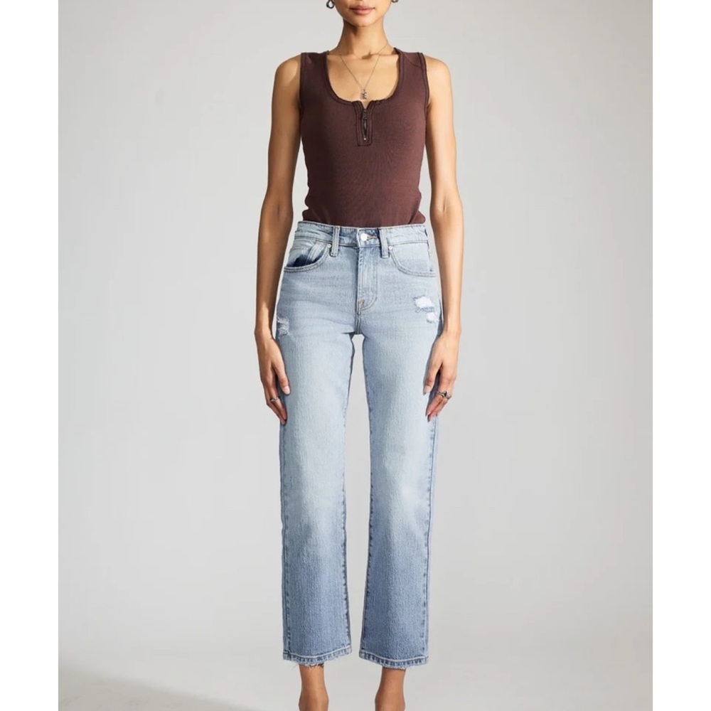 KanCan Premier Women's Chantel Premier High Rise Ankle Straight Leg Jeans 28